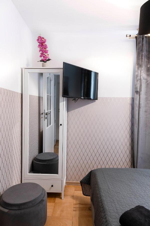 Clicktheflat Constitution Square Apart Rooms Warsaw Ngoại thất bức ảnh
