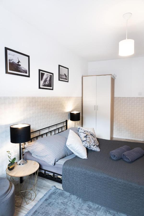 Clicktheflat Constitution Square Apart Rooms Warsaw Ngoại thất bức ảnh